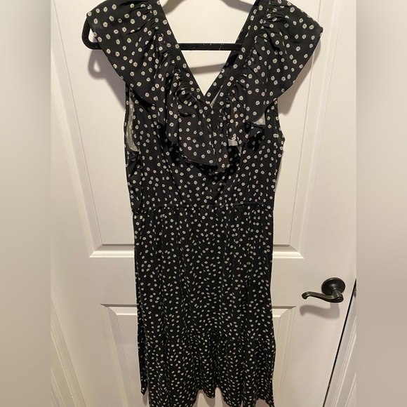 Banana Republic - ruffle sleeveless dress - Picture 2 of 3